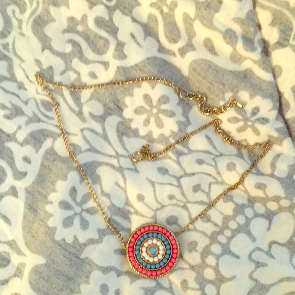 Pendant necklace